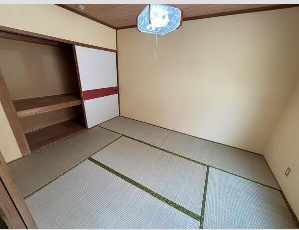 札幌市西区山の手三条１丁目のアパート