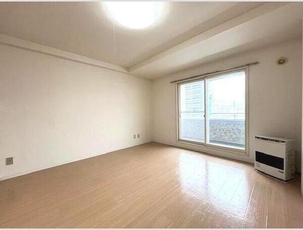 札幌市豊平区美園三条４丁目のアパート