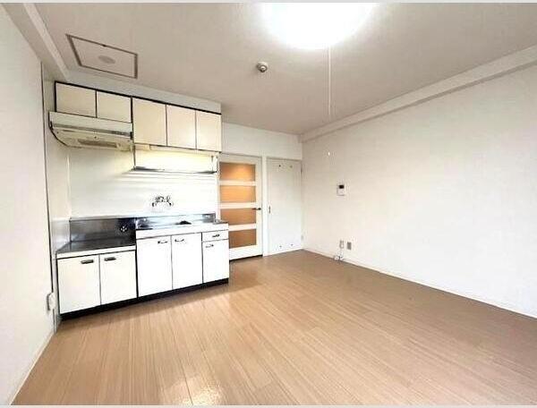 札幌市豊平区美園三条４丁目のアパート