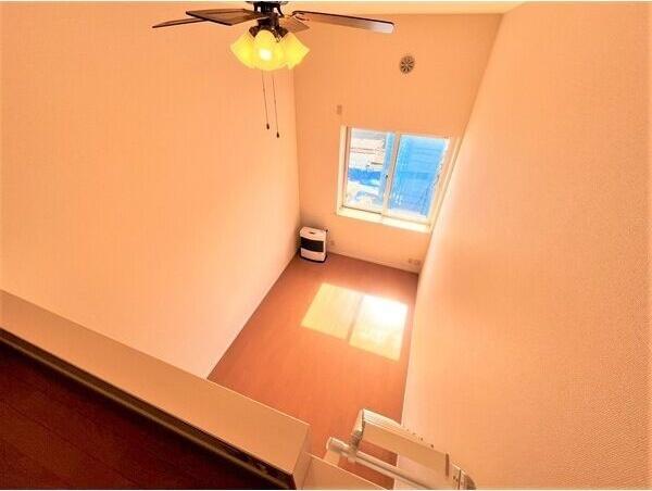 札幌市豊平区月寒東二条４丁目のアパート