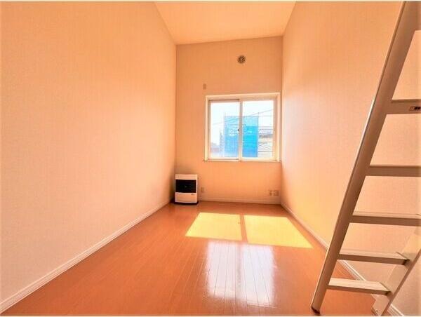 札幌市豊平区月寒東二条４丁目のアパート