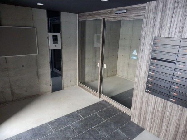 札幌市中央区南六条西１７丁目のマンション