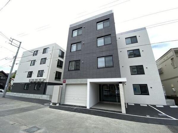 札幌市白石区菊水二条2丁目のマンション