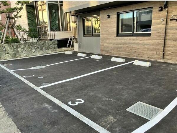 札幌市白石区南郷通６丁目南のマンション