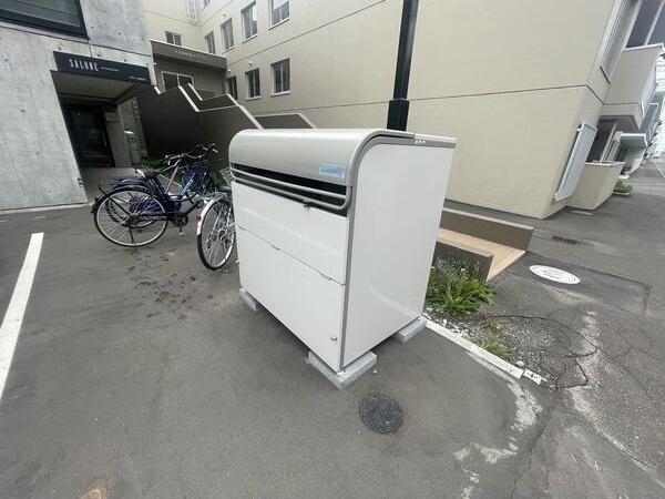 札幌市西区西町北１８丁目のマンション