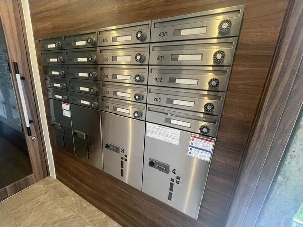 札幌市西区西町北１８丁目のマンション