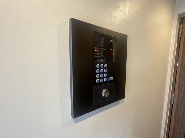 札幌市西区西町北１８丁目のマンション