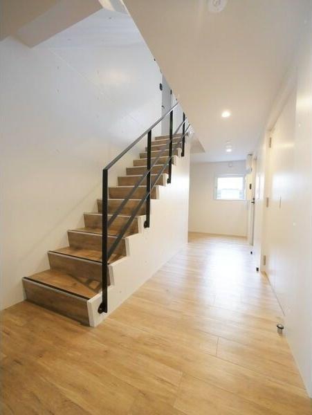 札幌市白石区本郷通７丁目北のマンション