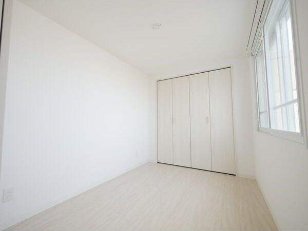 札幌市白石区本郷通７丁目北のマンション