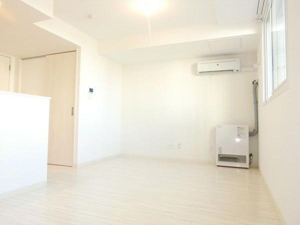 札幌市中央区南六条西２３丁目のマンション