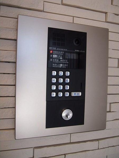 札幌市中央区南六条西２３丁目のマンション