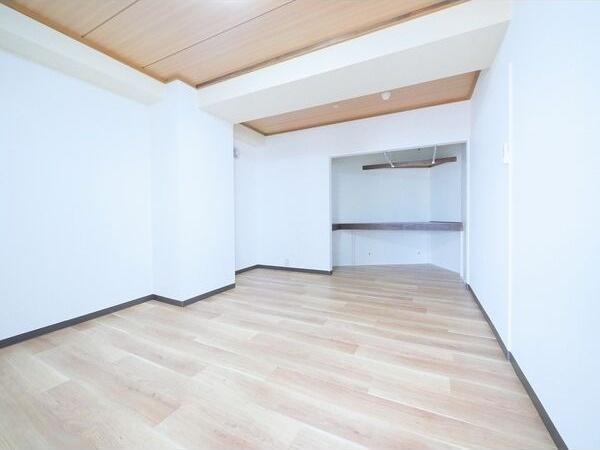 札幌市豊平区西岡四条９丁目のマンション