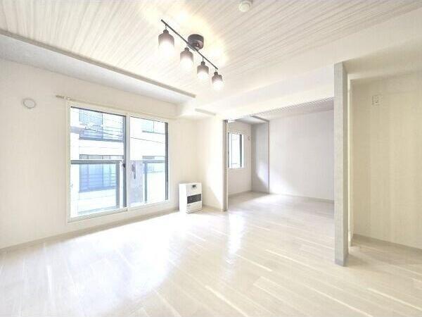 札幌市厚別区大谷地東２丁目のマンション