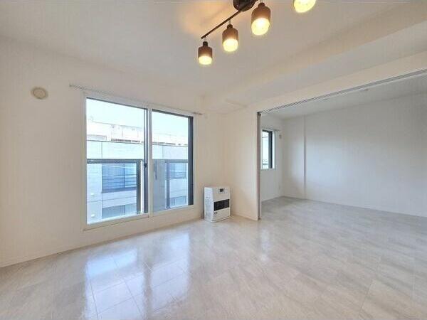 札幌市厚別区大谷地東２丁目のマンション