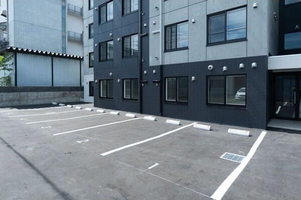 札幌市白石区本通６丁目南のマンション