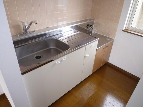 札幌市東区北三十七条東１９丁目のアパート