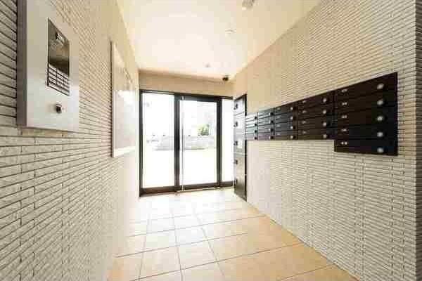 BASESHIROISHI(ベース白石)