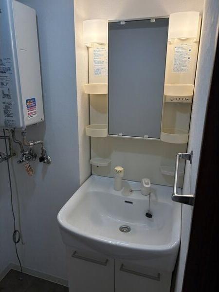 札幌市白石区本郷通５丁目南のマンション