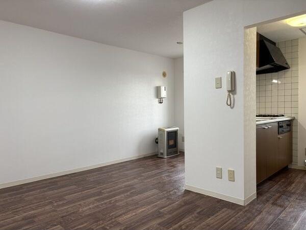 札幌市白石区本郷通５丁目南のマンション