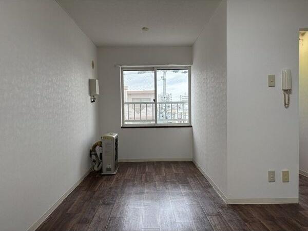 札幌市白石区本郷通５丁目南のマンション