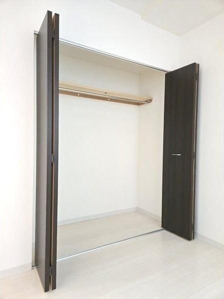 札幌市中央区南二条西１２丁目のマンション