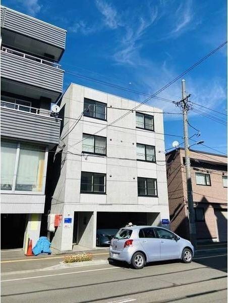 札幌市東区北十二条東１丁目のマンション