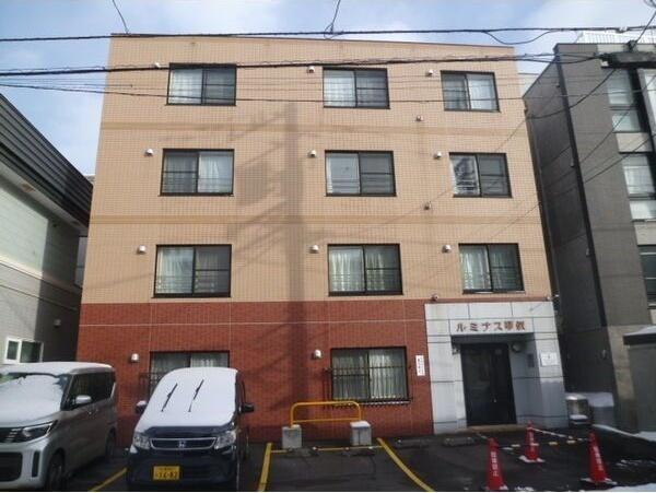 札幌市西区二十四軒四条６丁目のマンション