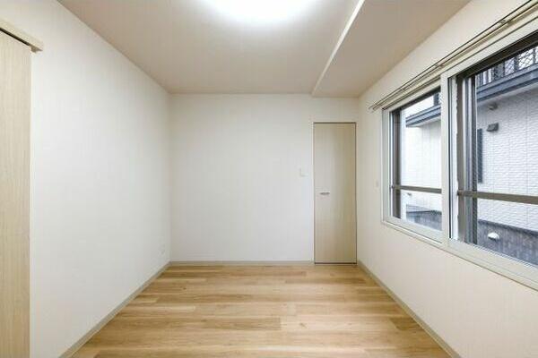 札幌市豊平区豊平四条１１丁目のマンション