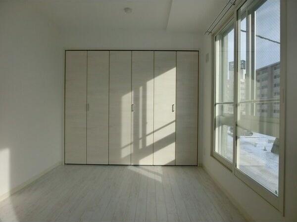 札幌市東区北十七条東１丁目のマンション