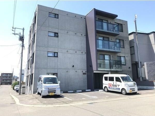 札幌市白石区平和通5丁目北のマンション