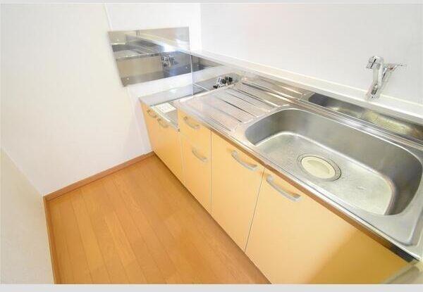 札幌市北区北二十四条西１３丁目のアパート