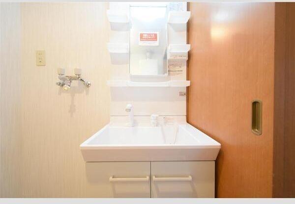 札幌市東区北三十二条東１６丁目のマンション