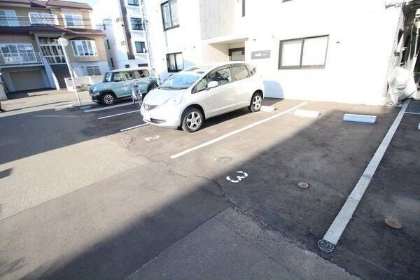 札幌市豊平区平岸四条１２丁目のマンション