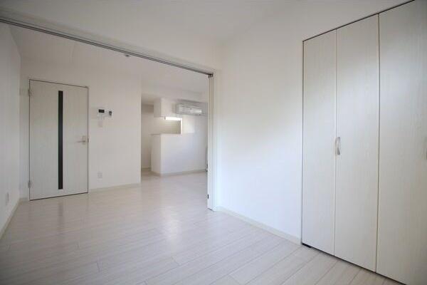 札幌市豊平区平岸四条１２丁目のマンション