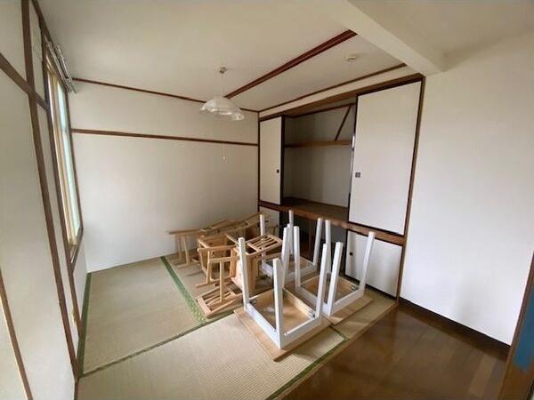 札幌市豊平区月寒東一条１丁目のアパート