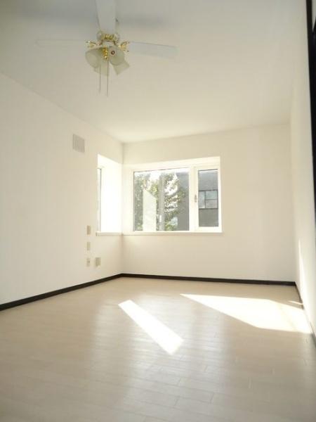 月寒原レジデンス