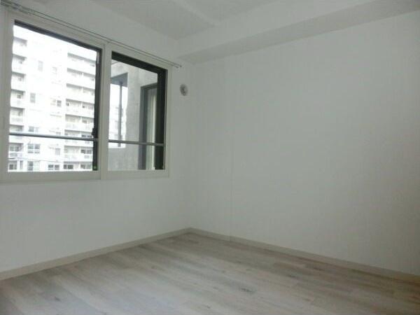 札幌市中央区北七条西１２丁目のマンション