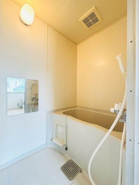 札幌市豊平区平岸四条１１丁目のアパート