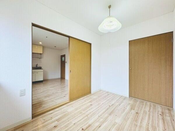 札幌市豊平区平岸四条１１丁目のアパート