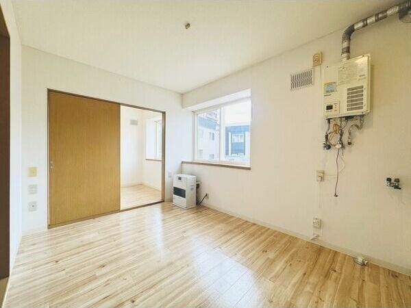 札幌市豊平区平岸四条１１丁目のアパート