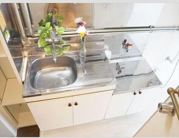 札幌市豊平区平岸三条１４丁目のマンション