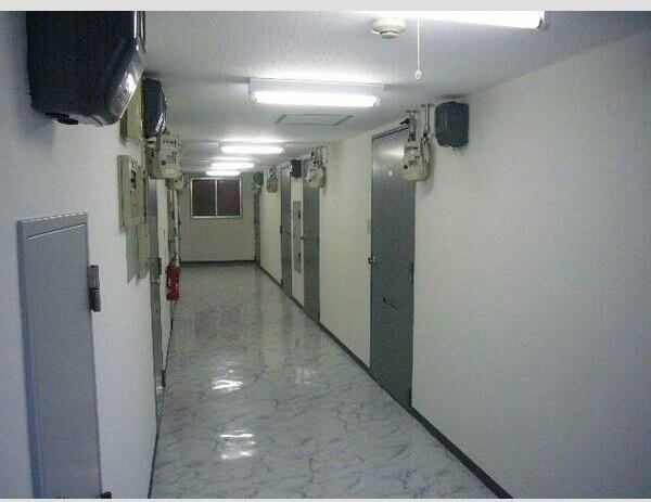 札幌市豊平区平岸三条１４丁目のマンション