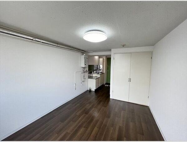 札幌市豊平区平岸三条１４丁目のマンション