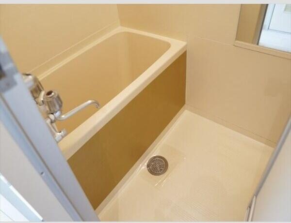 札幌市北区麻生町６丁目のマンション