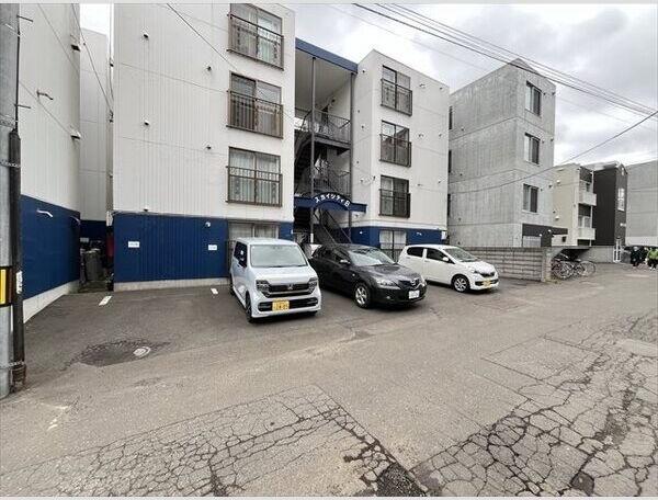 札幌市中央区南九条西９丁目のマンション