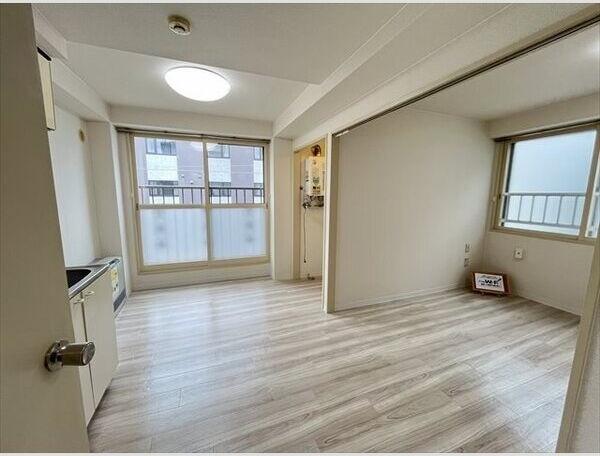 札幌市中央区南九条西９丁目のマンション