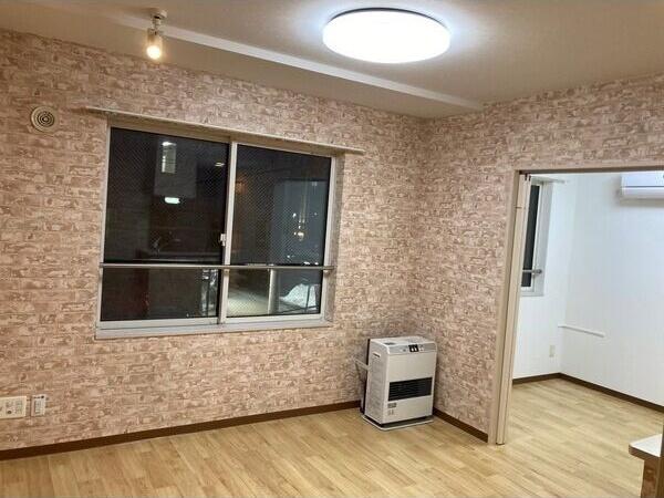 札幌市豊平区平岸二条９丁目のマンション