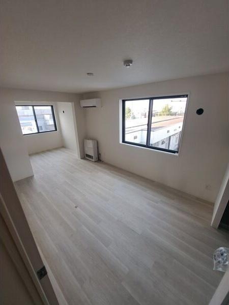 札幌市豊平区月寒東五条６丁目のマンション