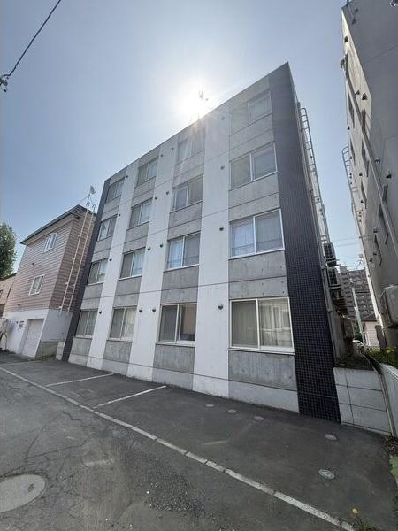 札幌市東区北七条東８丁目のマンション