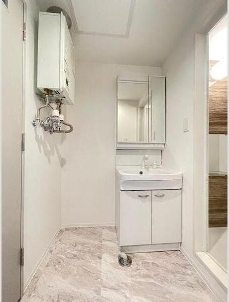 札幌市東区北十三条東１６丁目のマンション